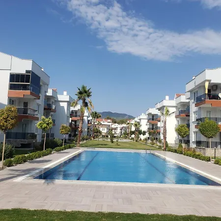 Lovely 1 Bedroom With Swimming Pool Apartment *