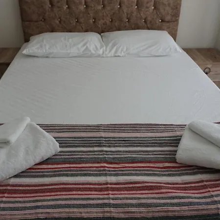 Lovely 1 Bedroom With Swimming Pool